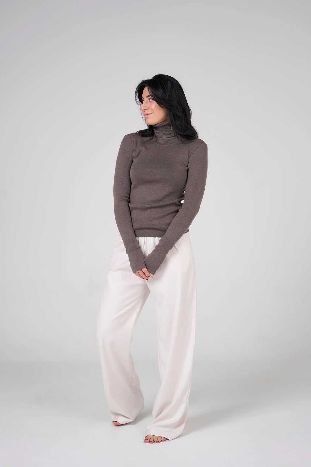 Classic plain Knit sweater | Cacao color