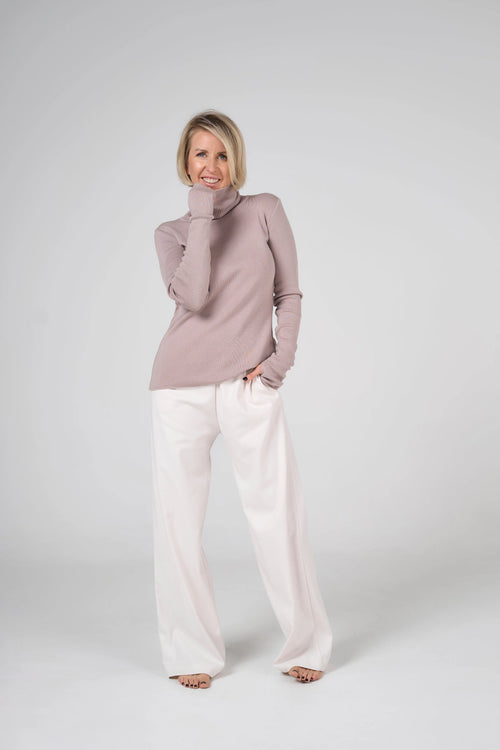 Classic plain Knit sweater | Powder color