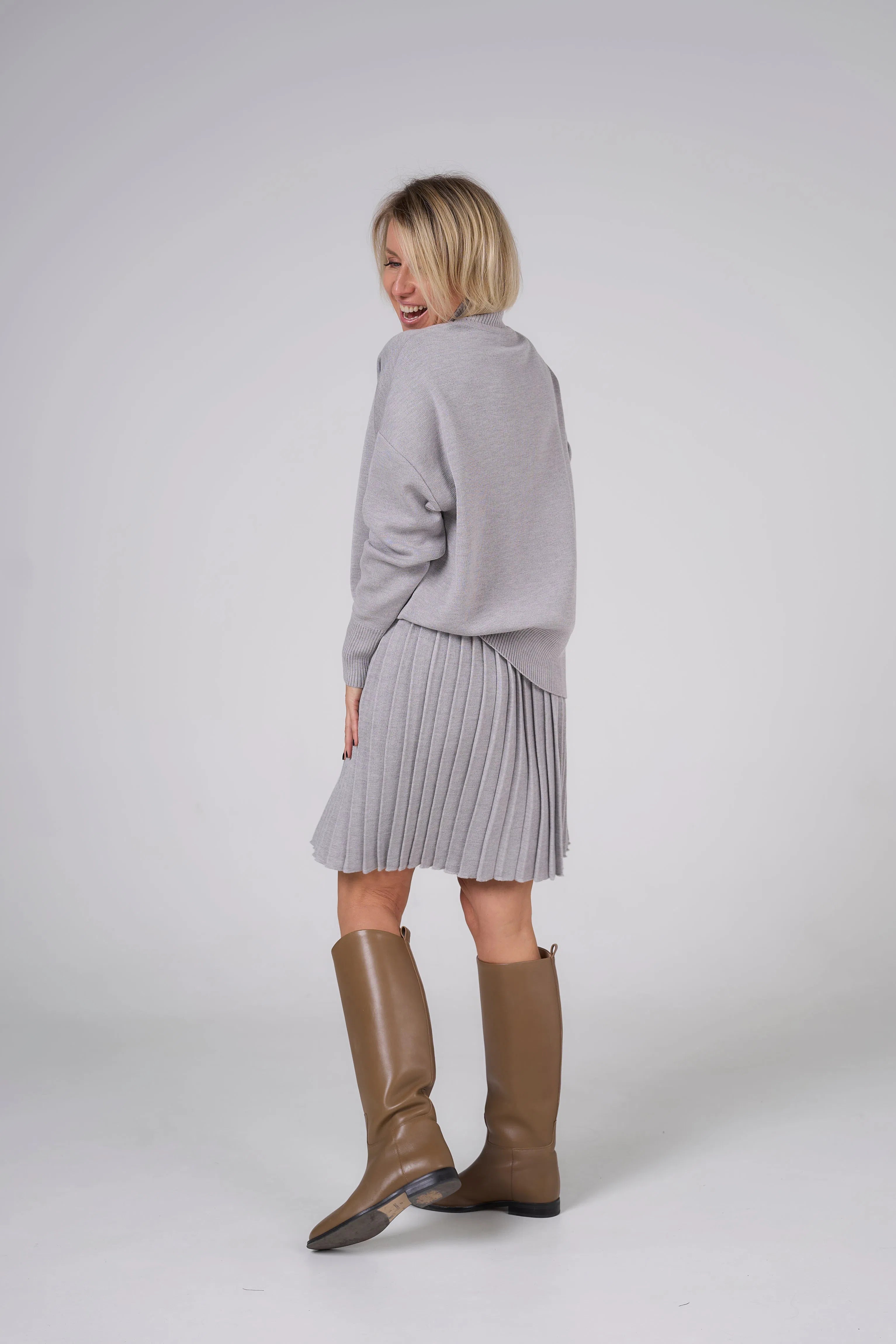 Fly Baby Pleated Suit | Gray color