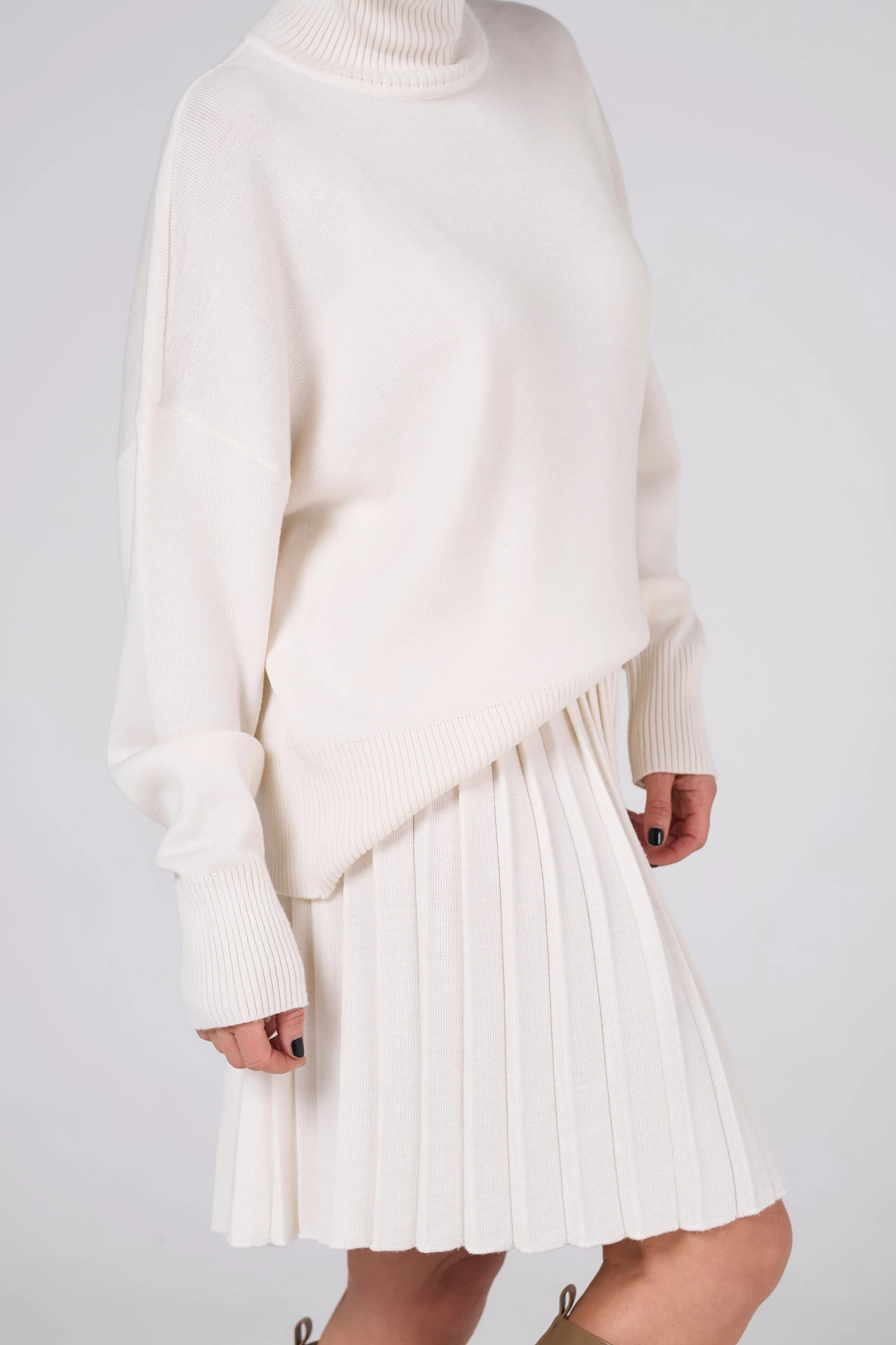 Fly Baby Pleated Suit | Milk color