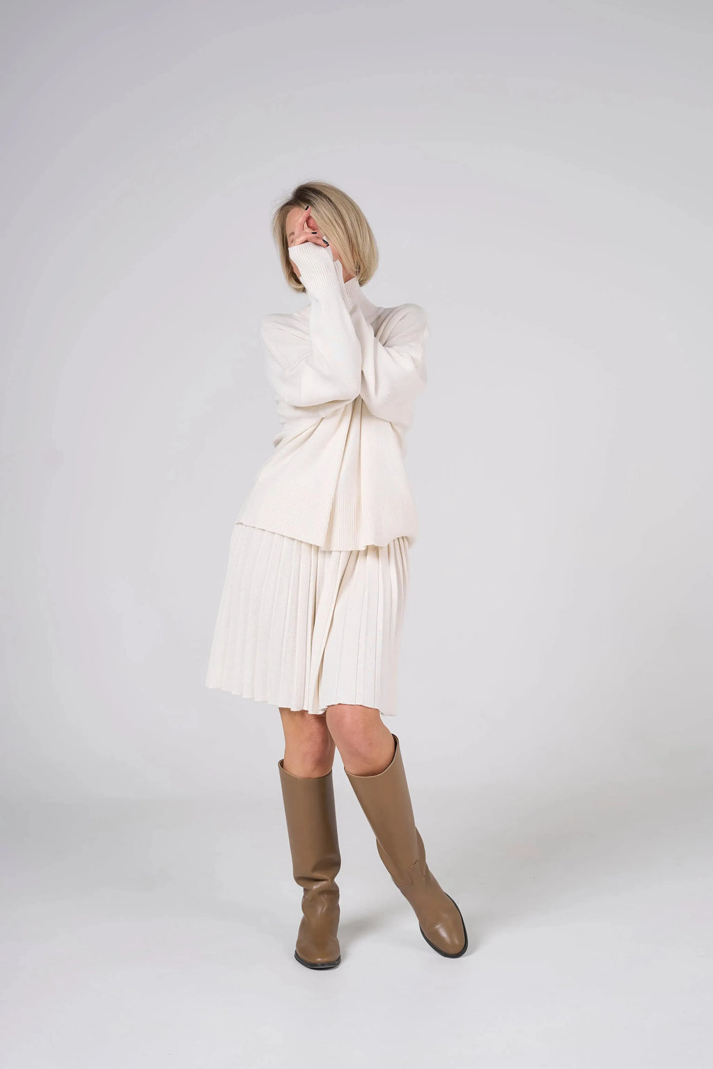 Fly Baby Pleated Suit | Milk color