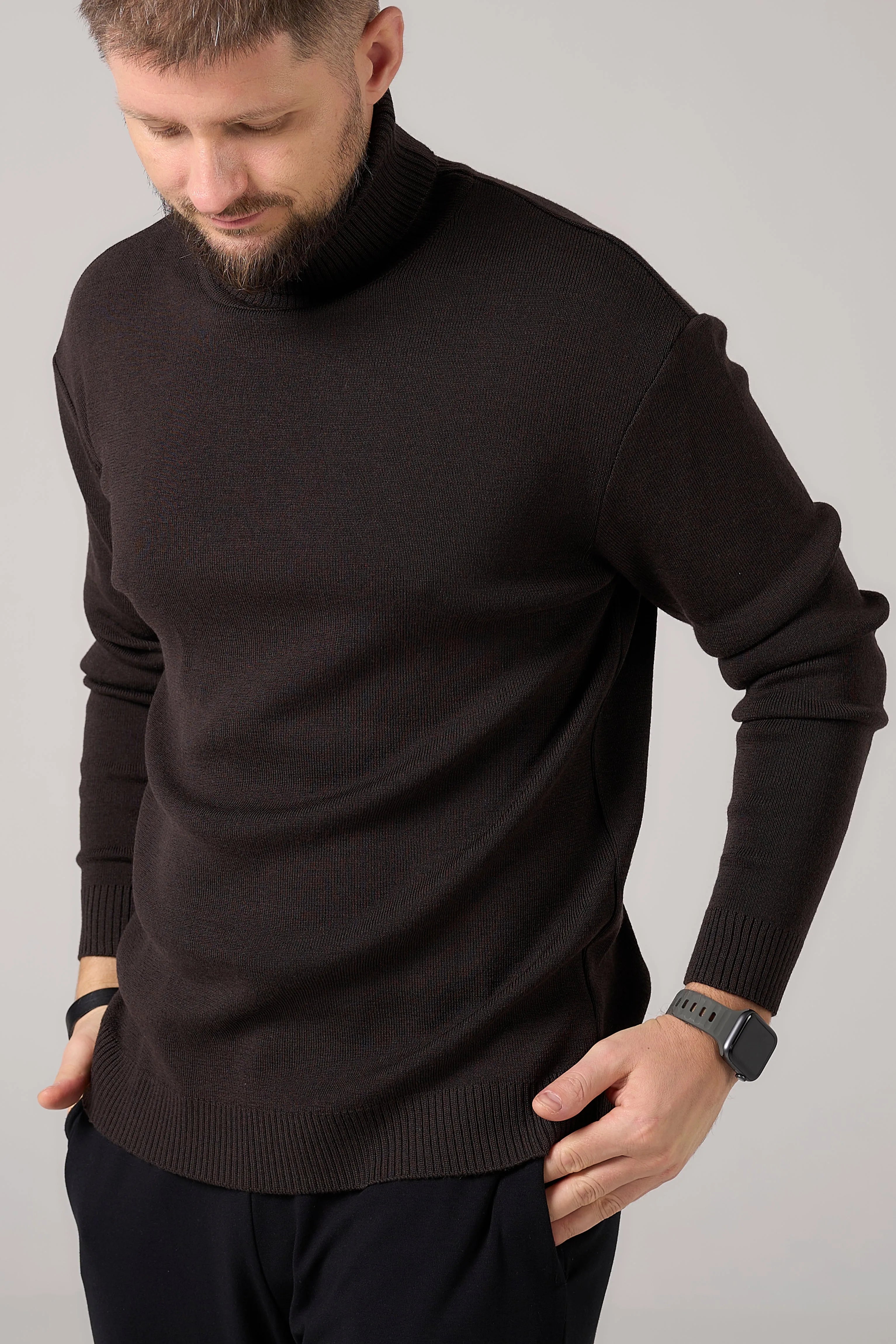 Man Classic plain Knit sweater | Coffee color