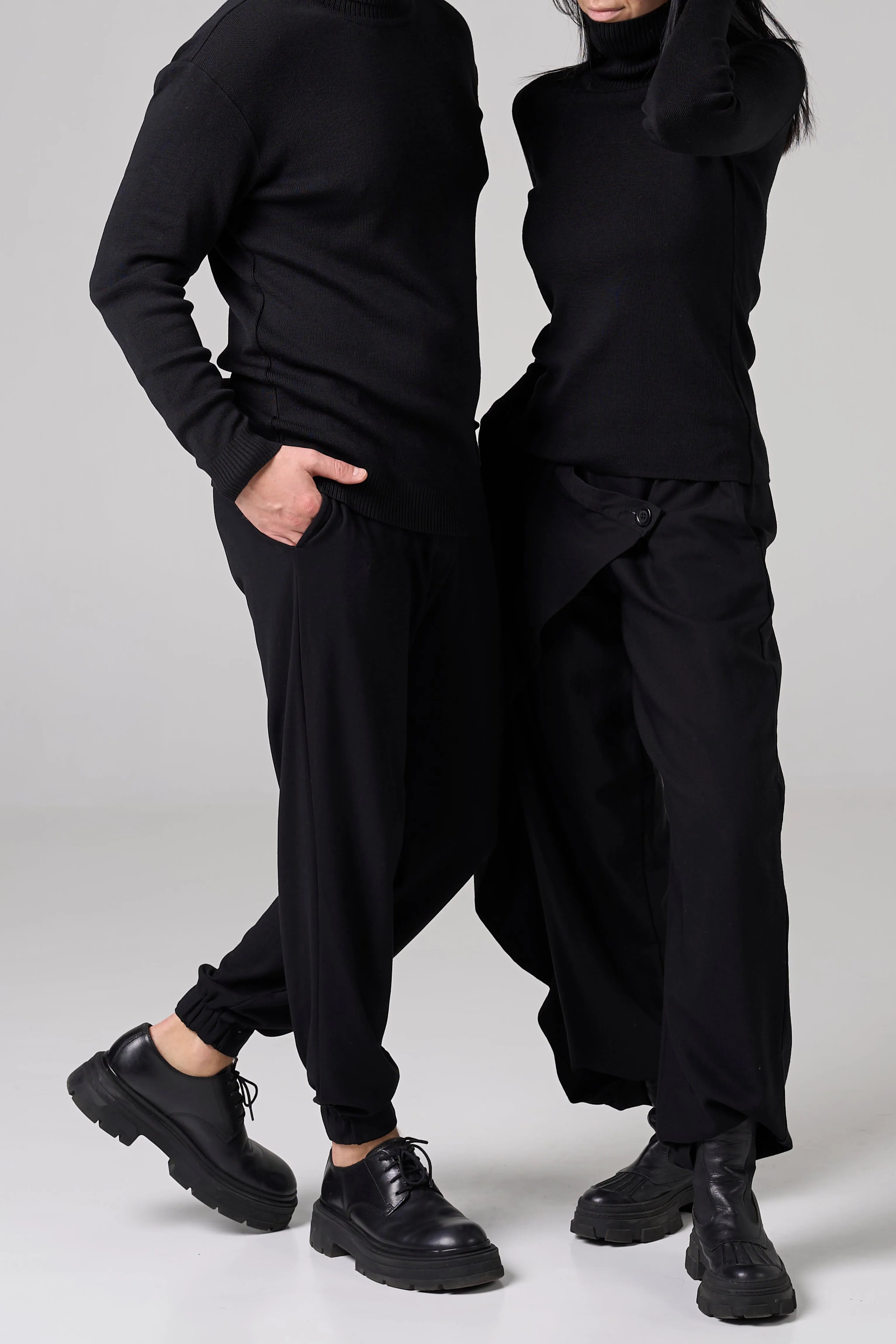 Man Classic plain Knit sweater | Black color