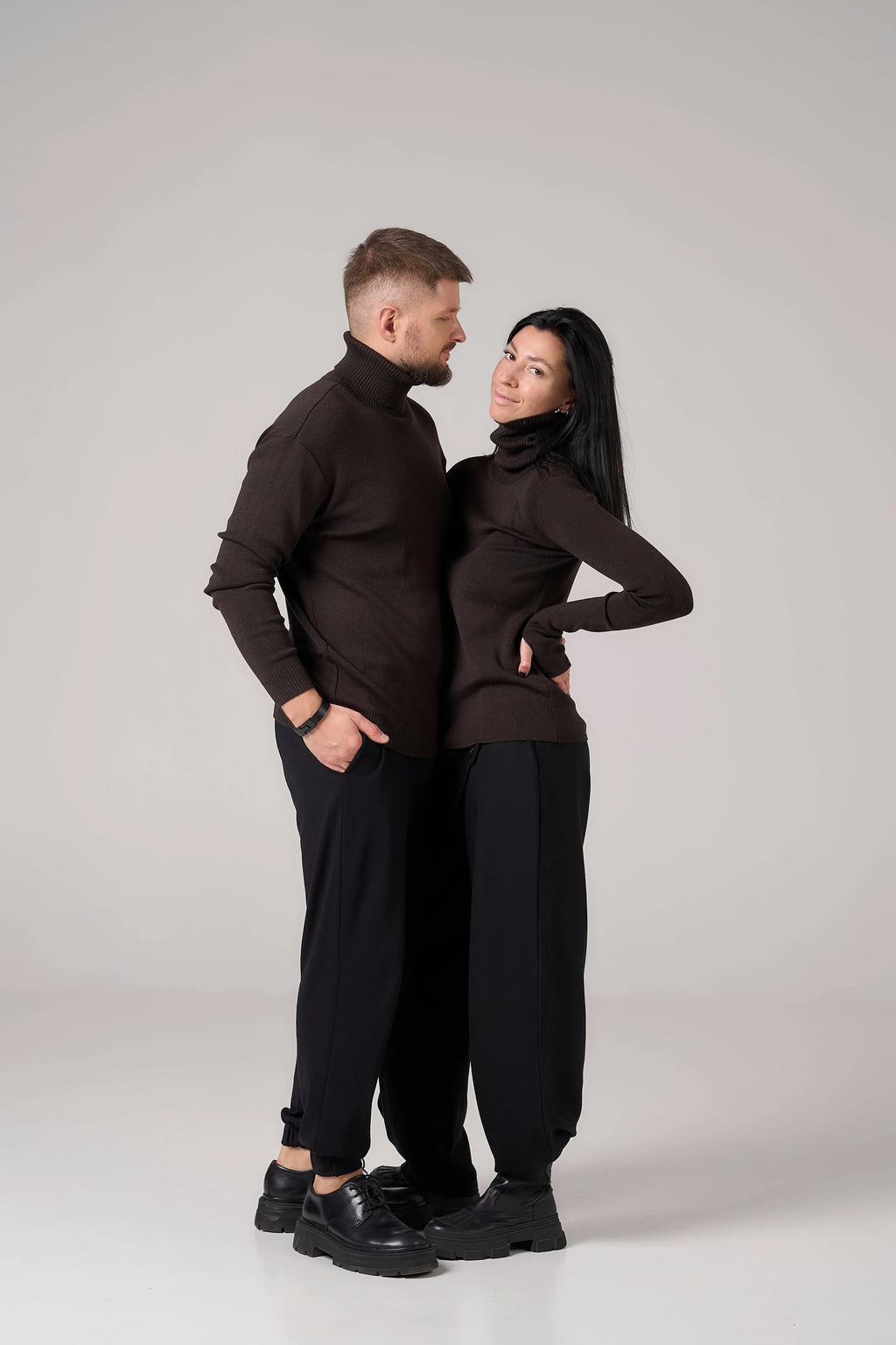 Man Classic plain Knit sweater | Coffee color