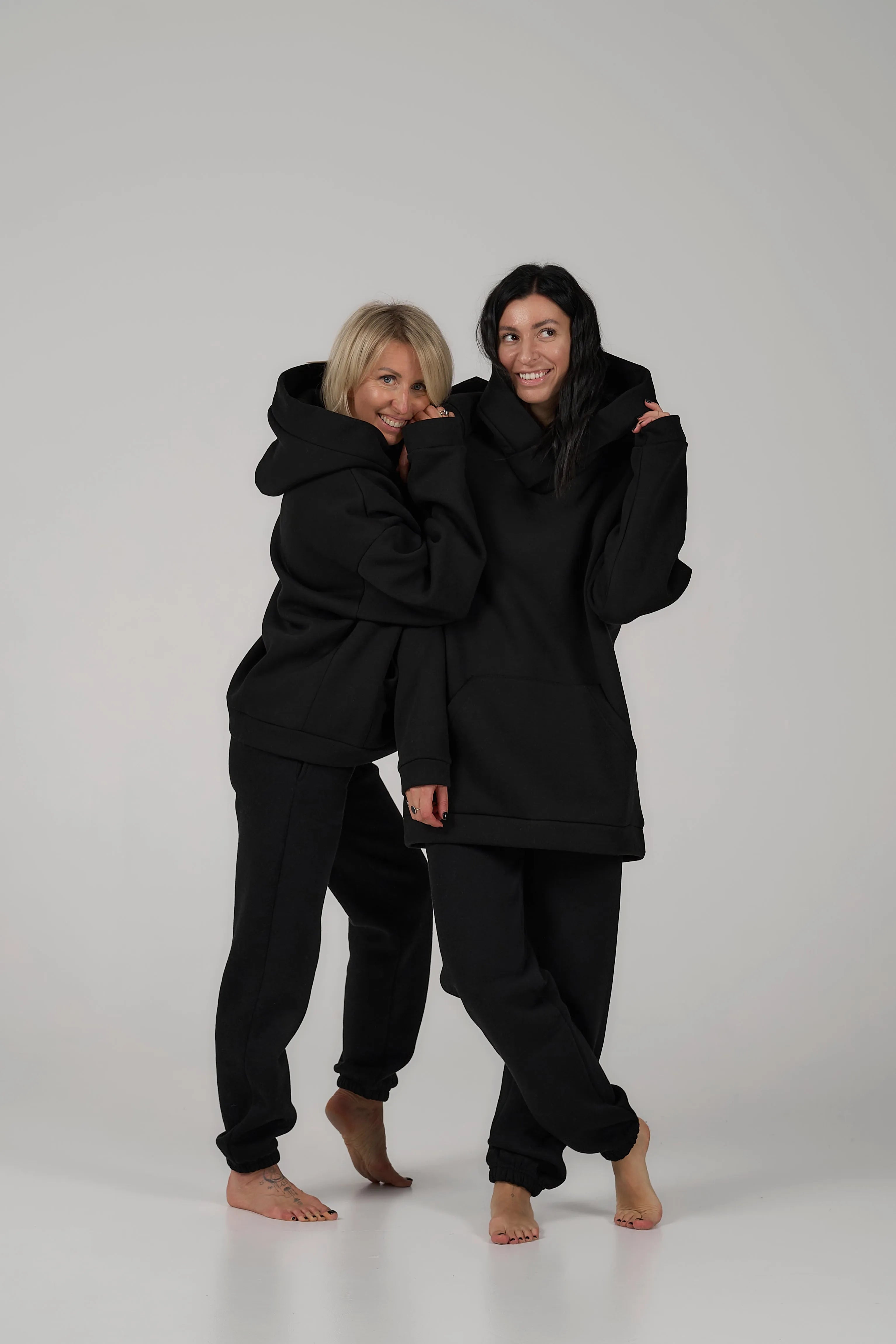 Cropped Hoodie | Black