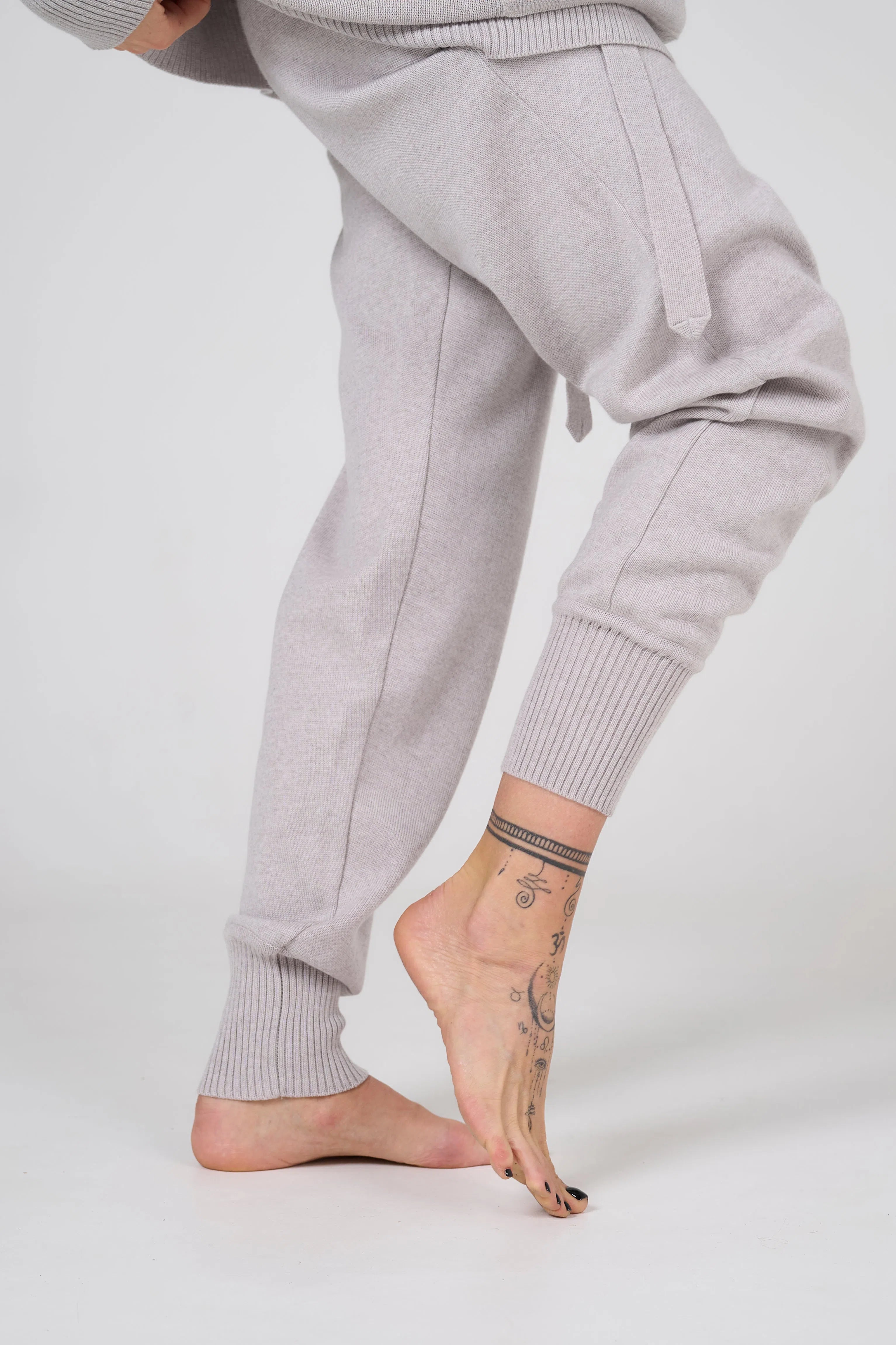Knitted suit with hoodie | Gray color