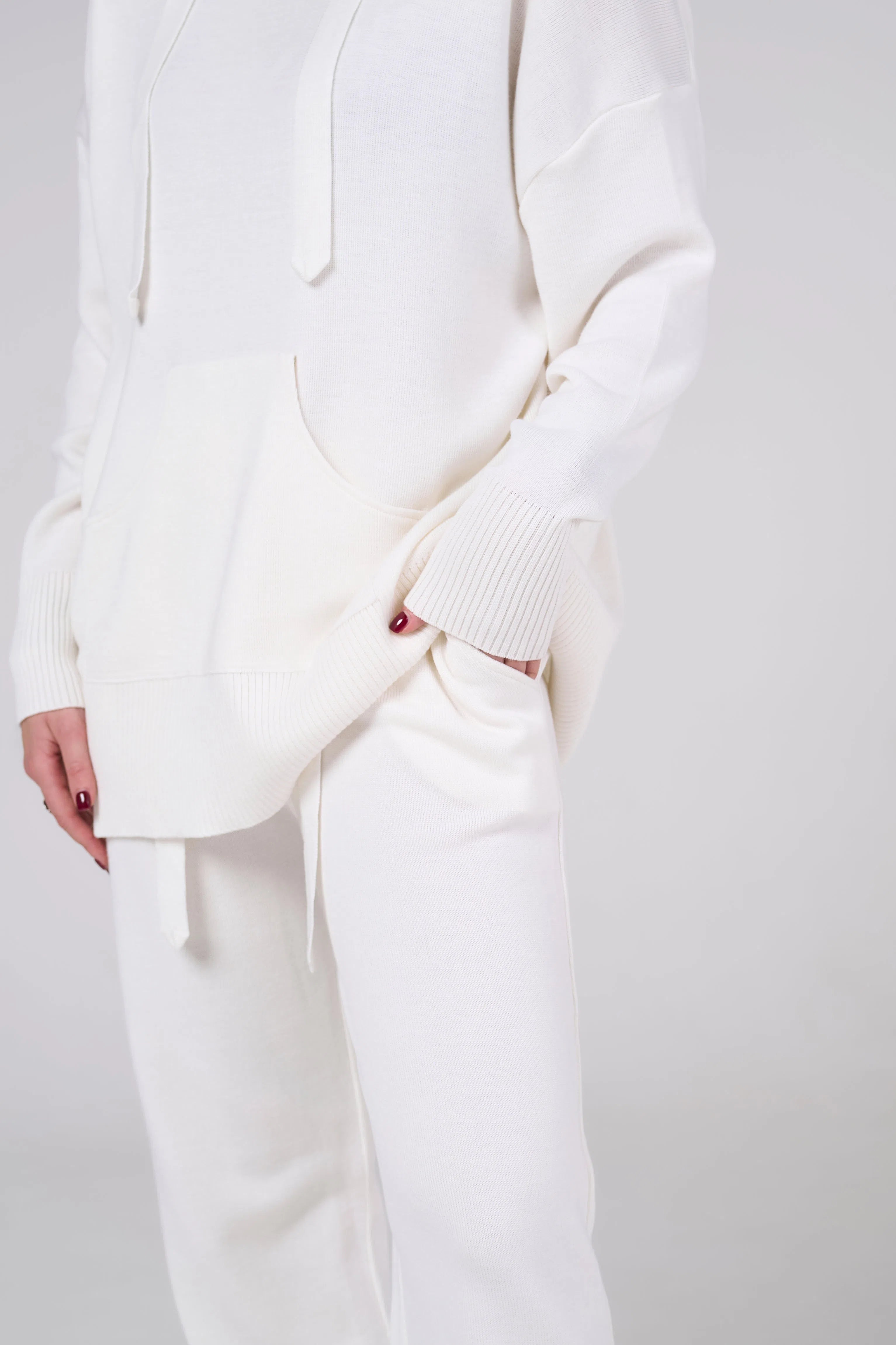 Knitted suit with hoodie | Milki color