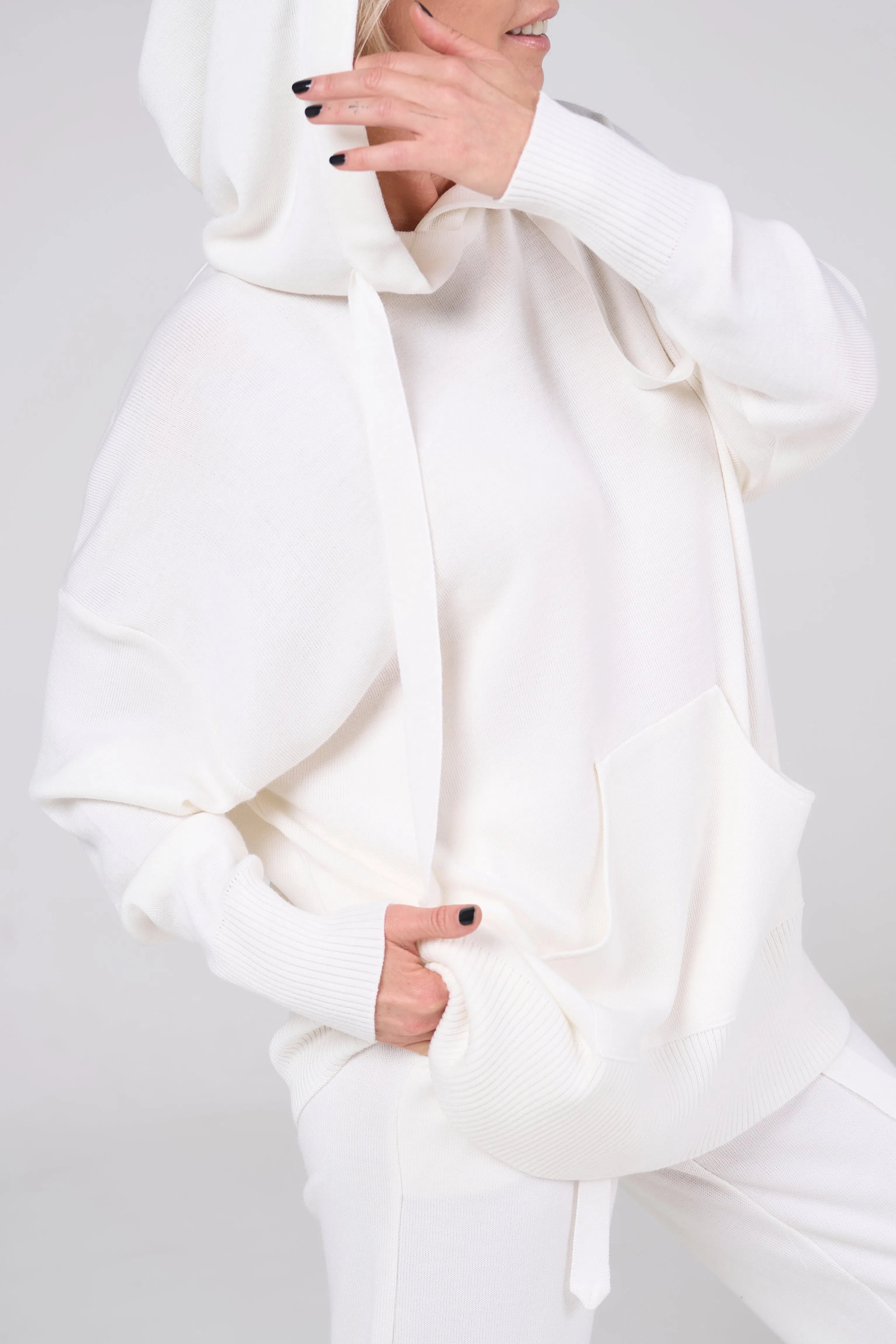 Knitted suit with hoodie | Milki color