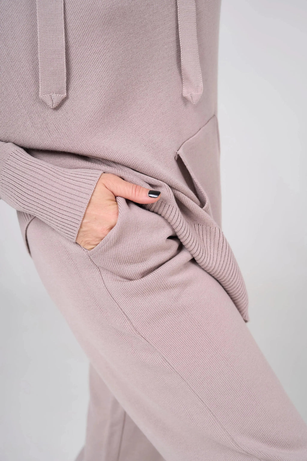 Knitt suit with hoodie | Powder color