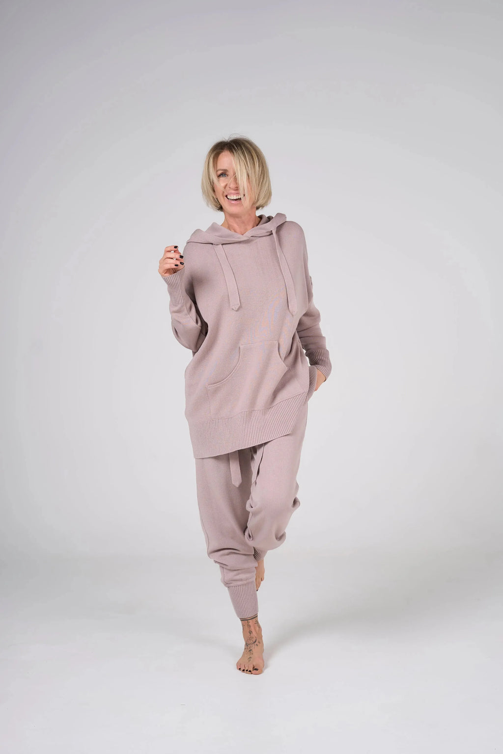 Knitt suit with hoodie | Powder color
