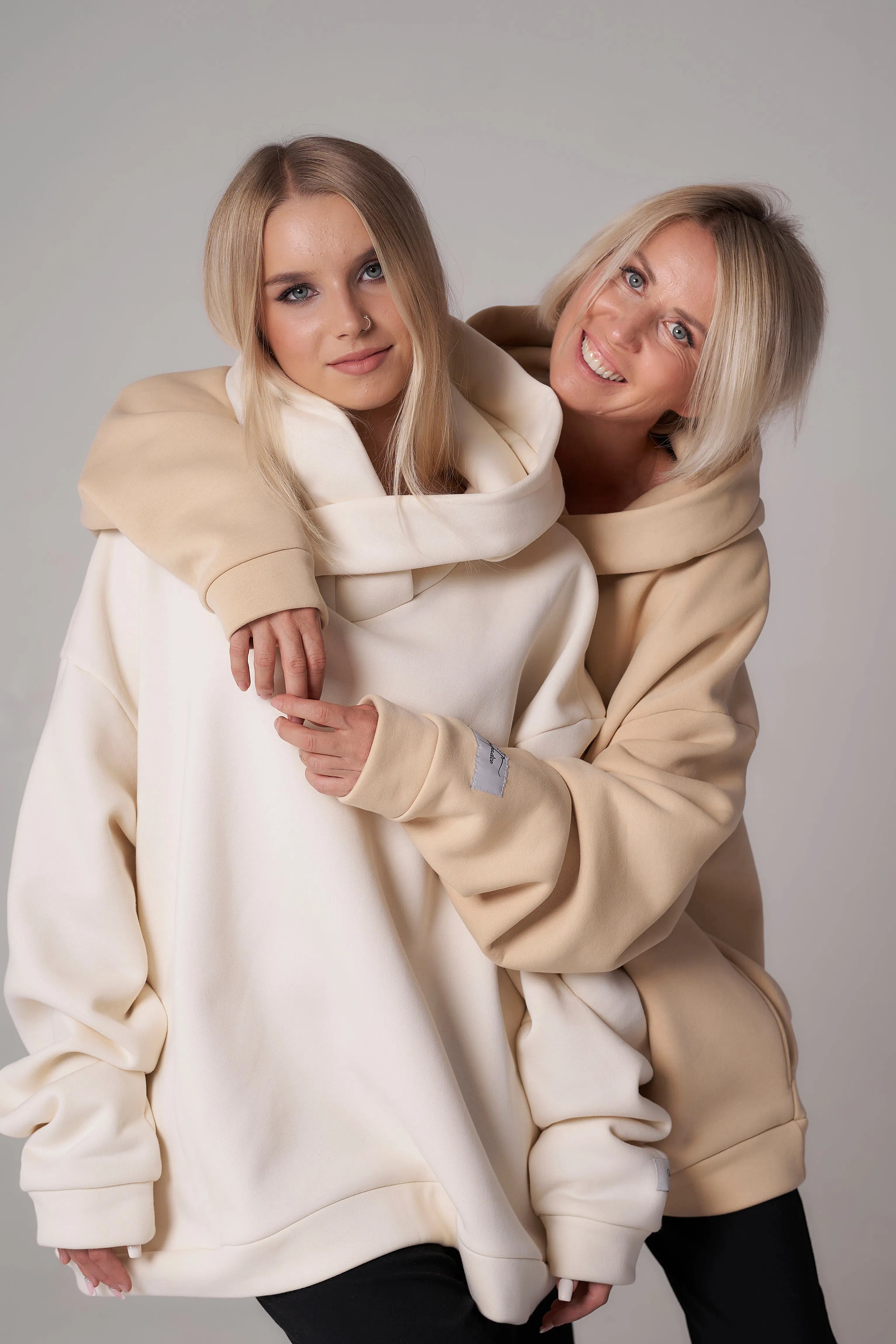 MACARENA hoodie | Sand beige