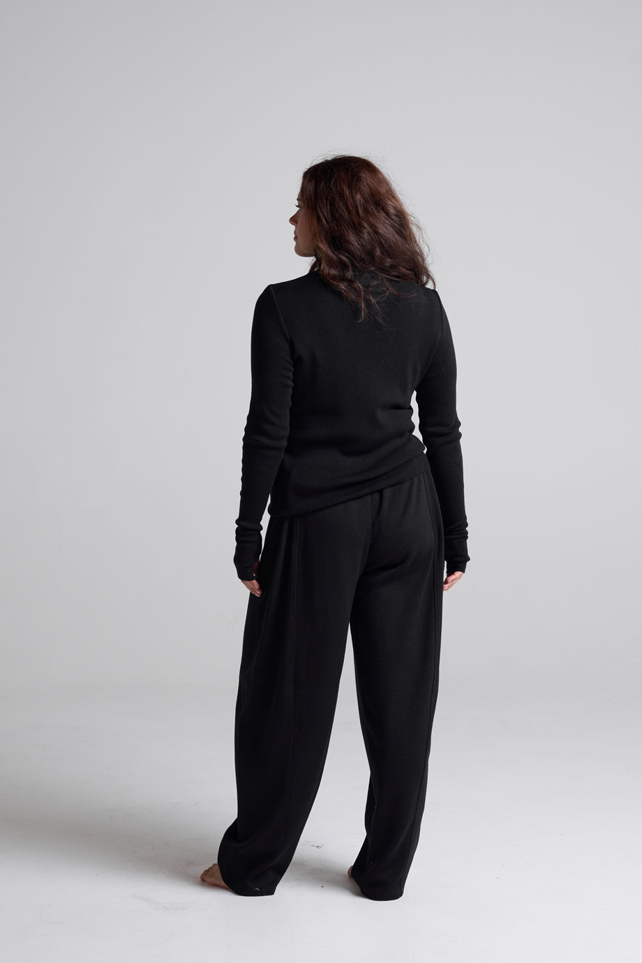 Black knitted set - back view