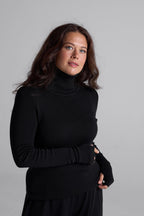 Black knitted set - side view