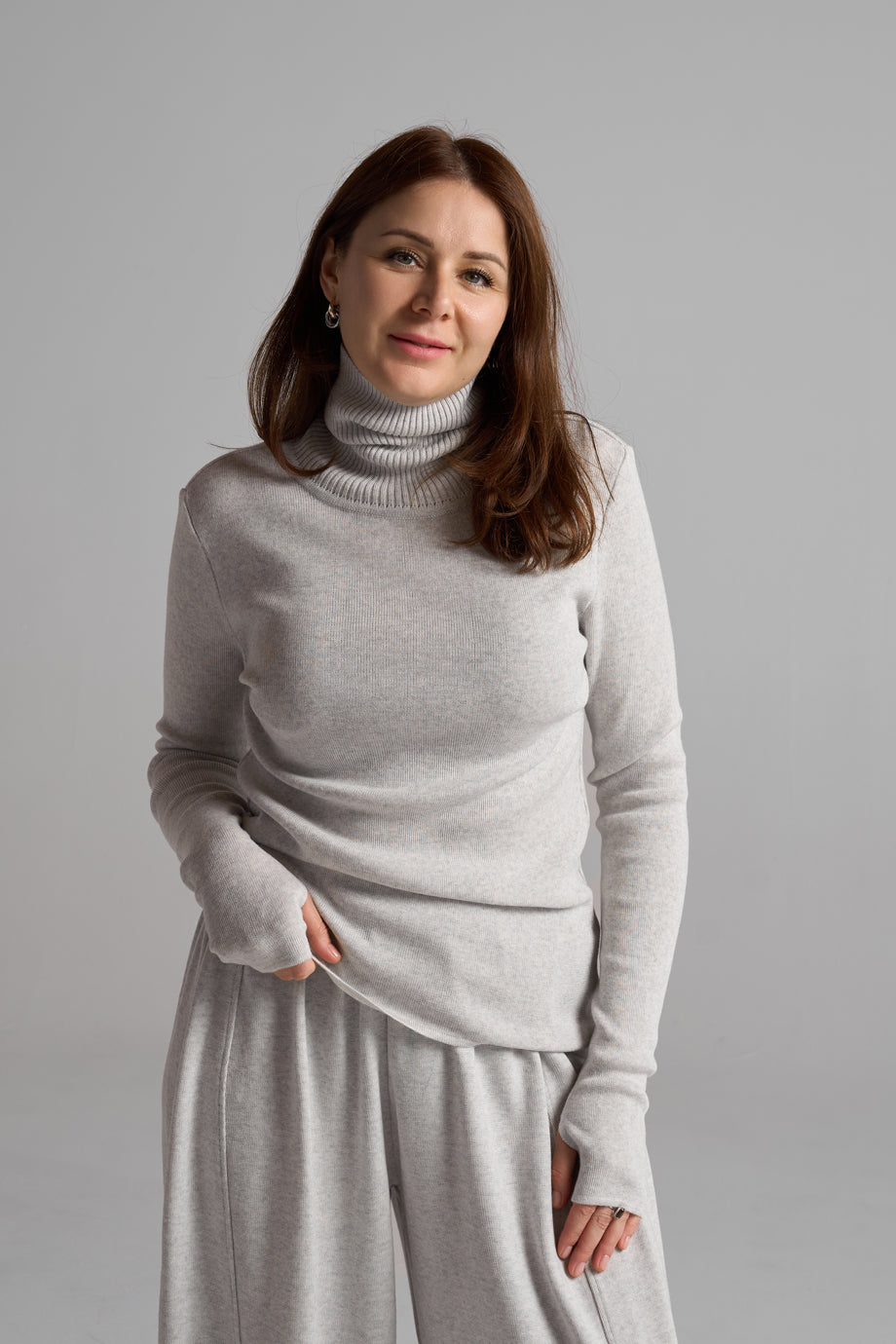 Super Grey Melange knitted set - front view