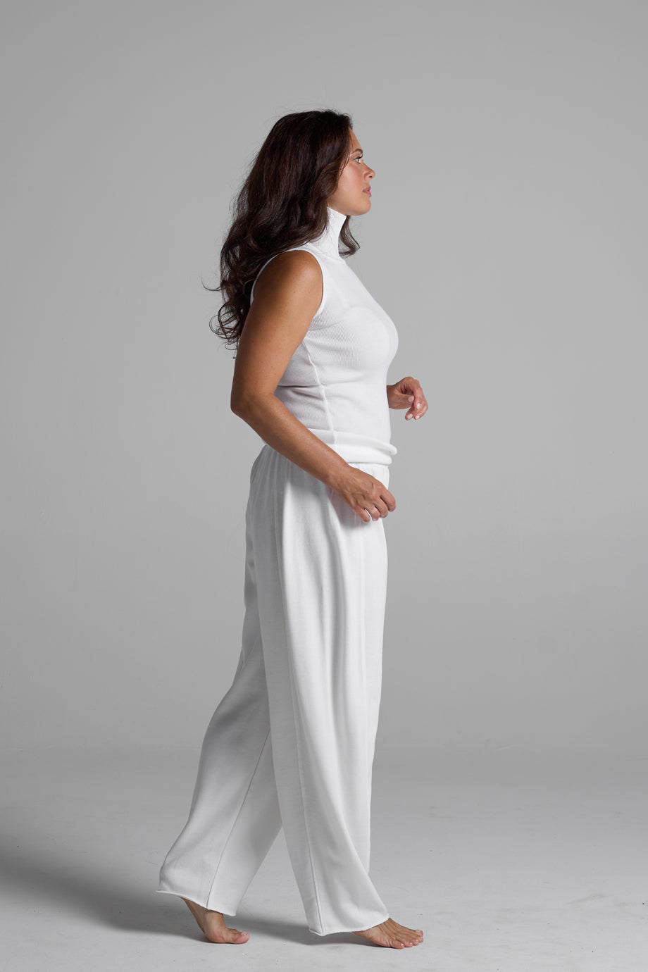 White knitted set - side view